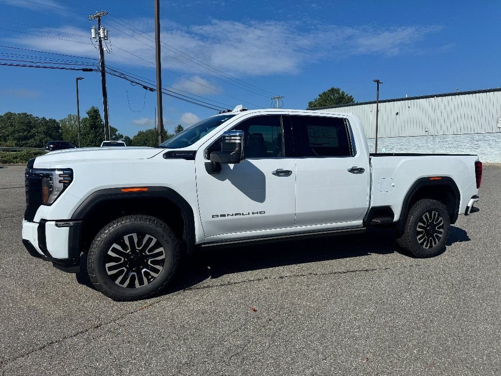 New 2026 GMC Sierra 2500 Denali Ultimate w/ Max Trailering Package AWD/4WD image 3