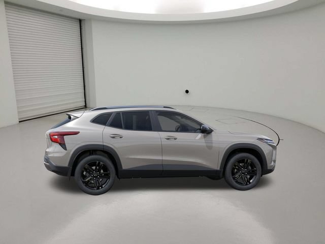 New 2026 Chevrolet Trax ACTIV w/ Sunroof Package FWD image 5