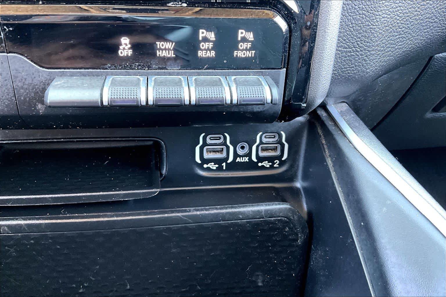 Used 2020 RAM 1500 Lone Star RWD image 31
