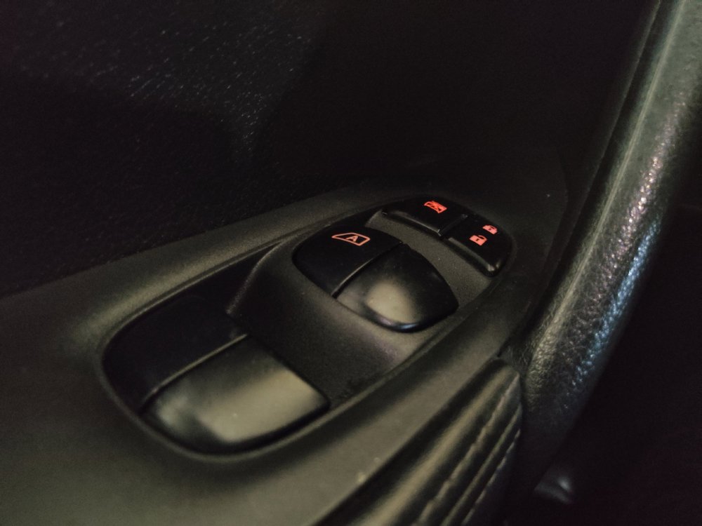 Used 2020 Nissan Rogue Sport S w/ Appearance Package FWD image 27