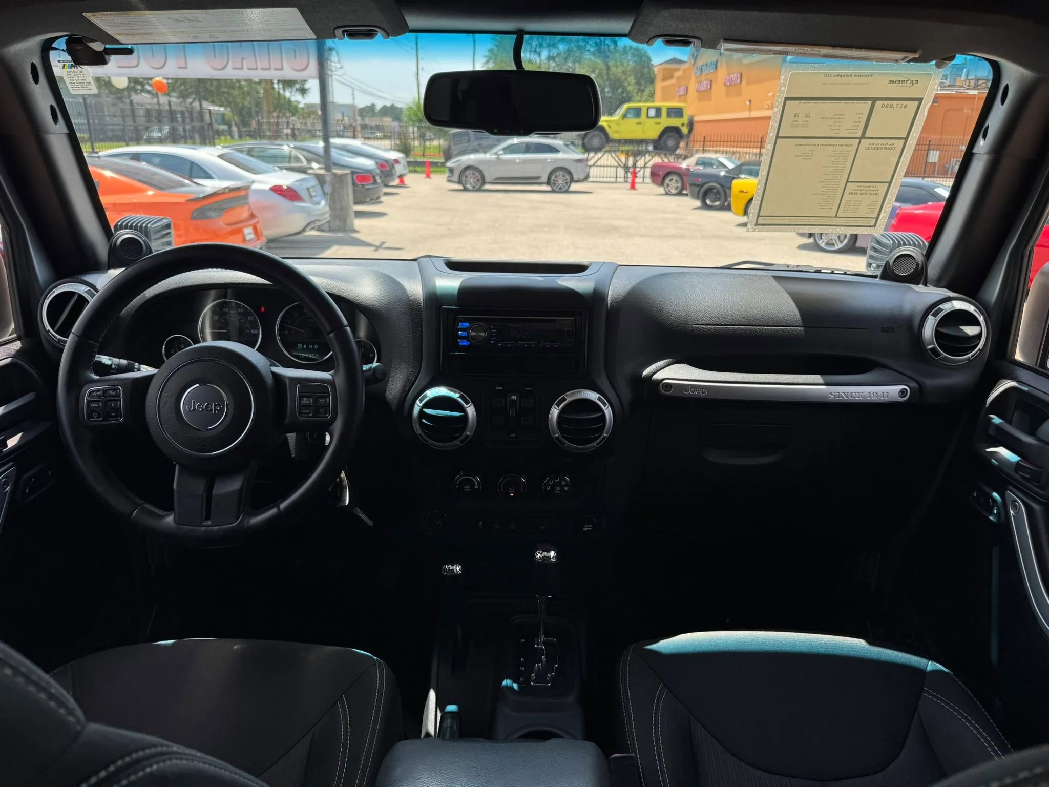 Used 2014 Jeep Wrangler Unlimited Sahara w/ Max Tow Package AWD/4WD image 34