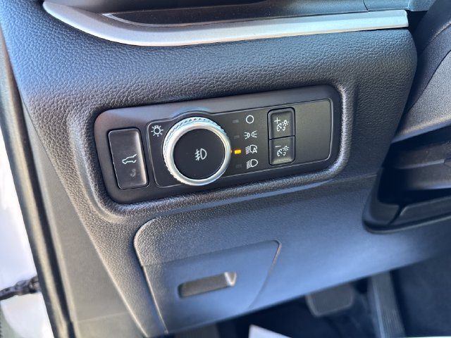 Used 2021 Ford Explorer XLT w/ Equipment Group 202A AWD/4WD image 34