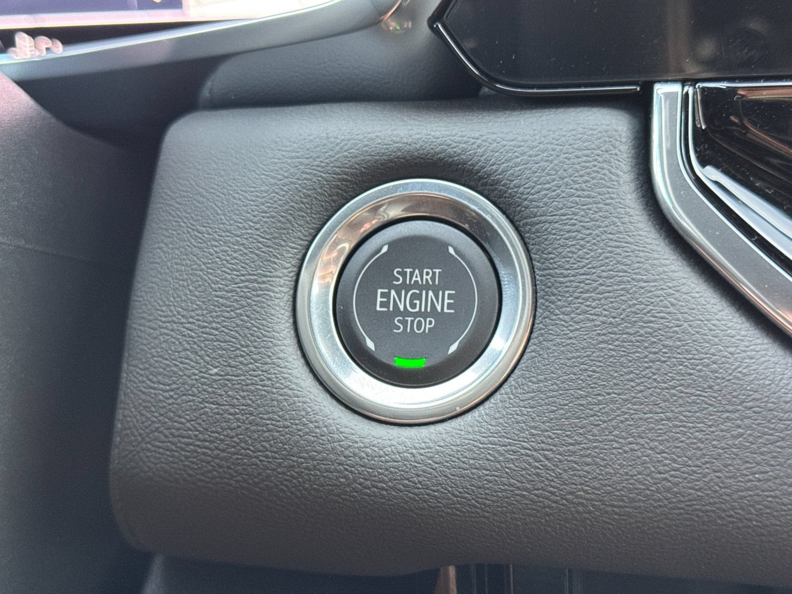 New 2026 GMC Canyon Elevation w/ Technology Package RWD image 20