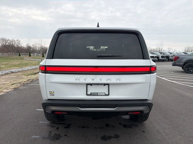 Used 2024 Rivian R1S Adventure image 13