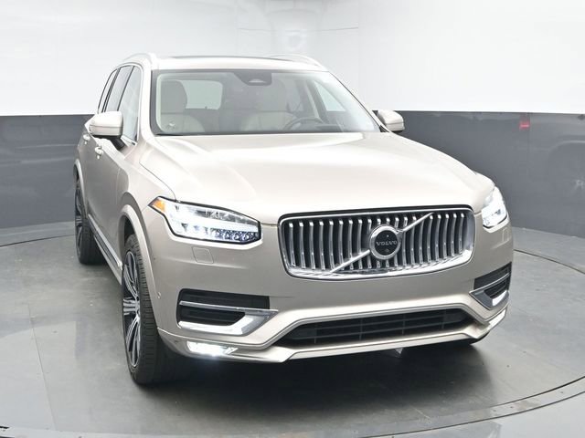 Used 2023 Volvo XC90 B6 Ultimate w/ Protection Package Premier image 2