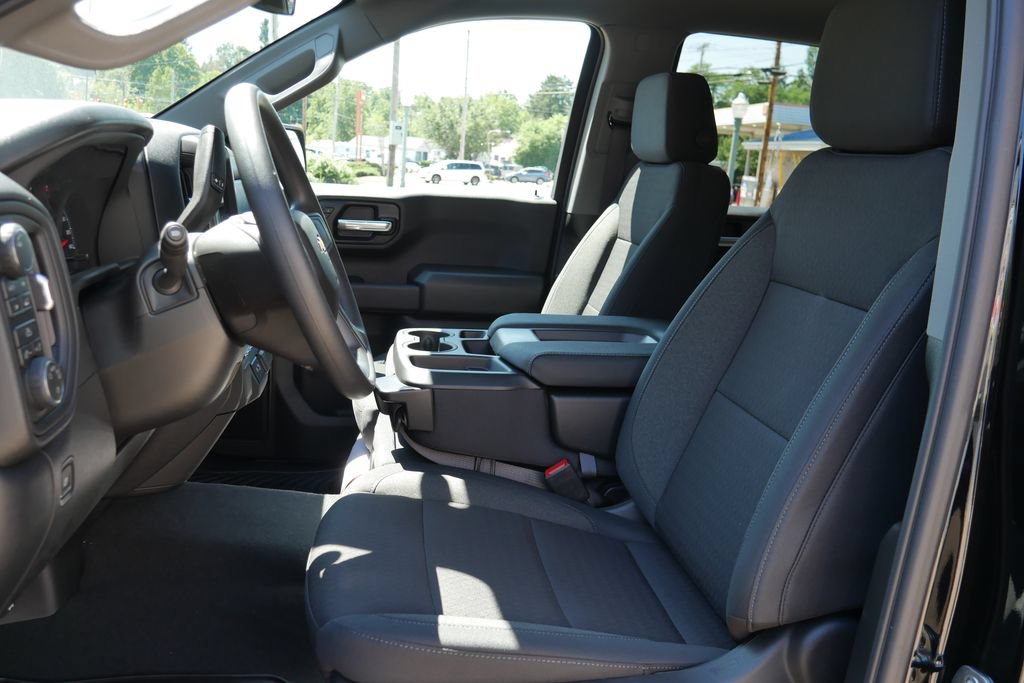 New 2026 Chevrolet Silverado 1500 Custom AWD/4WD image 15