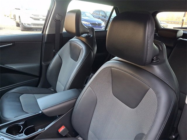 Certified 2023 Kia Niro EX image 14
