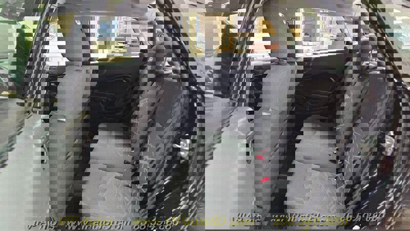 Used 2015 Ford Fiesta S image 20