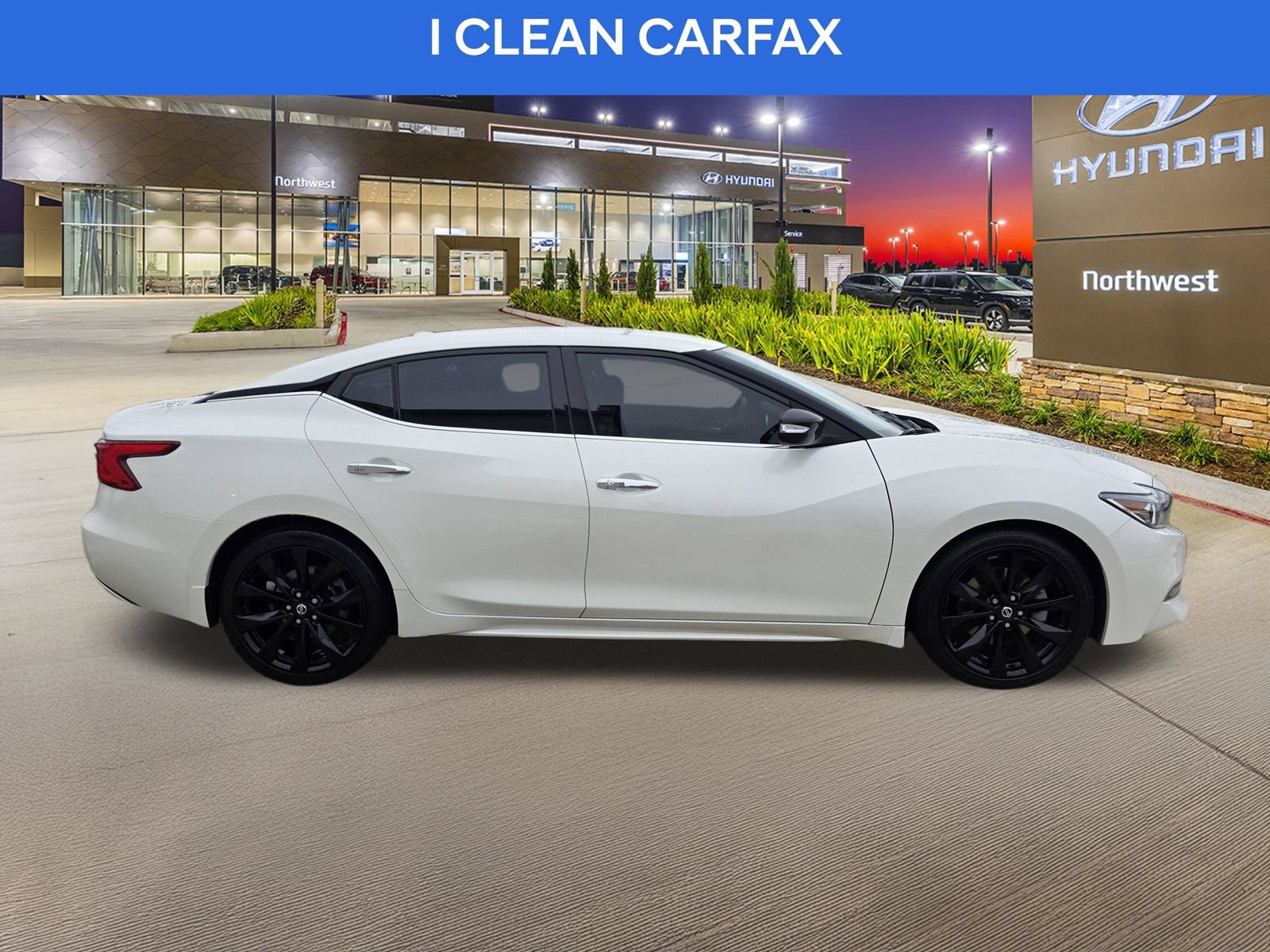 Used 2017 Nissan Maxima SR FWD image 6