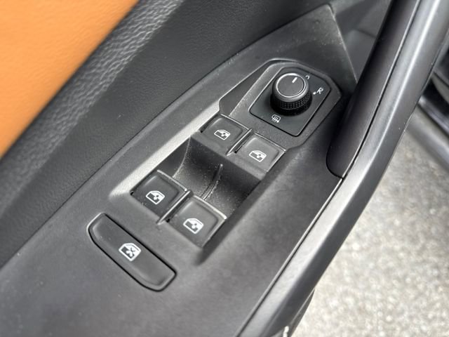 Used 2024 Volkswagen Jetta SEL image 16