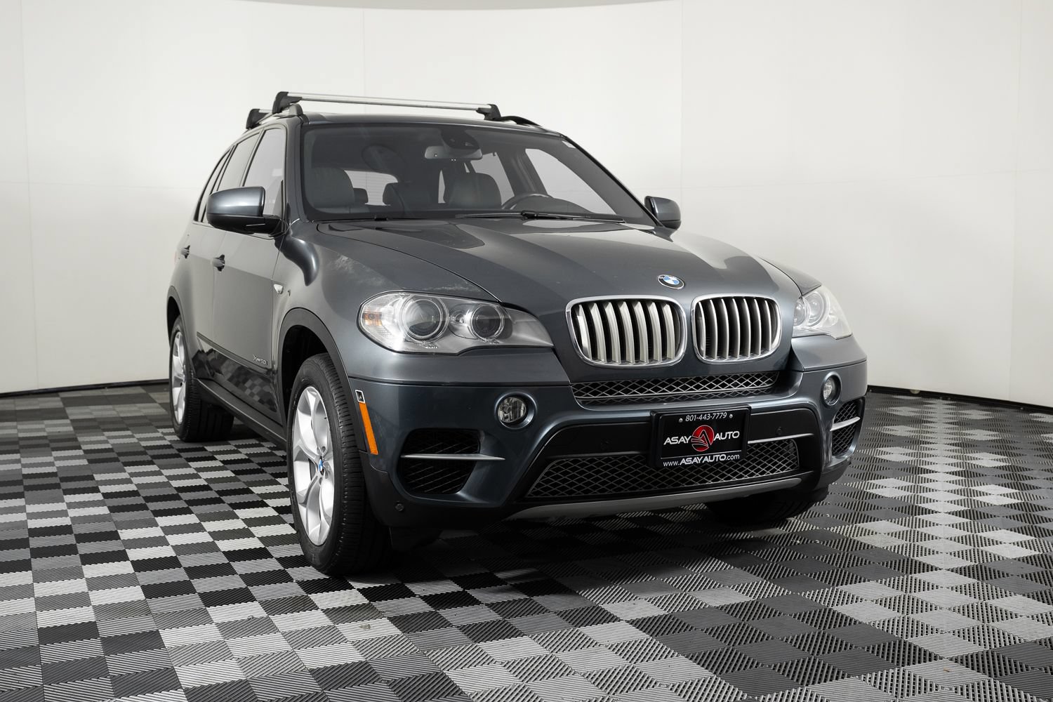 Used 2013 BMW X5 xDrive50i w/ Sport Activity Pkg AWD/4WD image 11