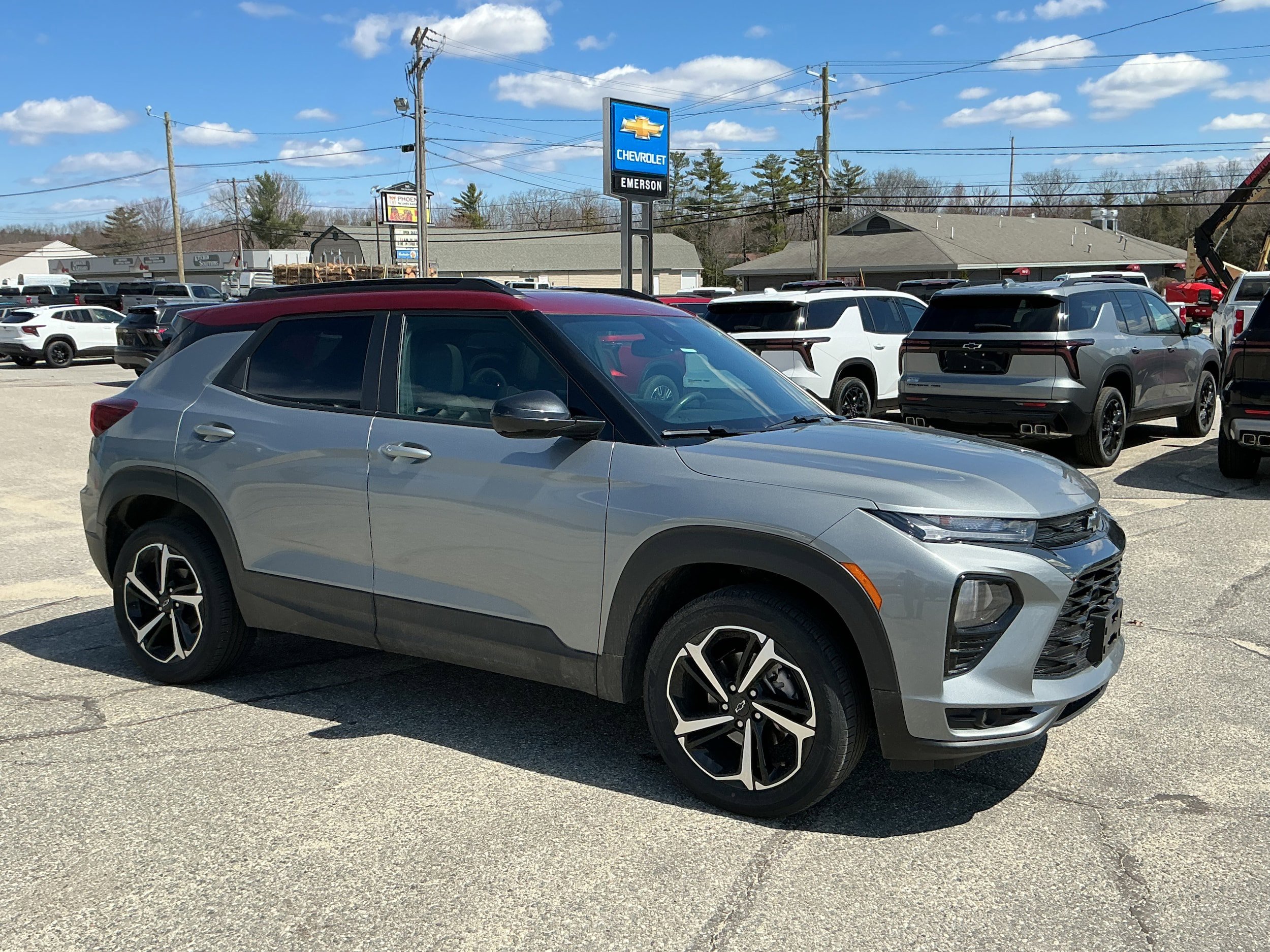 Certified 2023 Chevrolet TrailBlazer RS w/ Sun and Liftgate Package AWD/4WD image 2