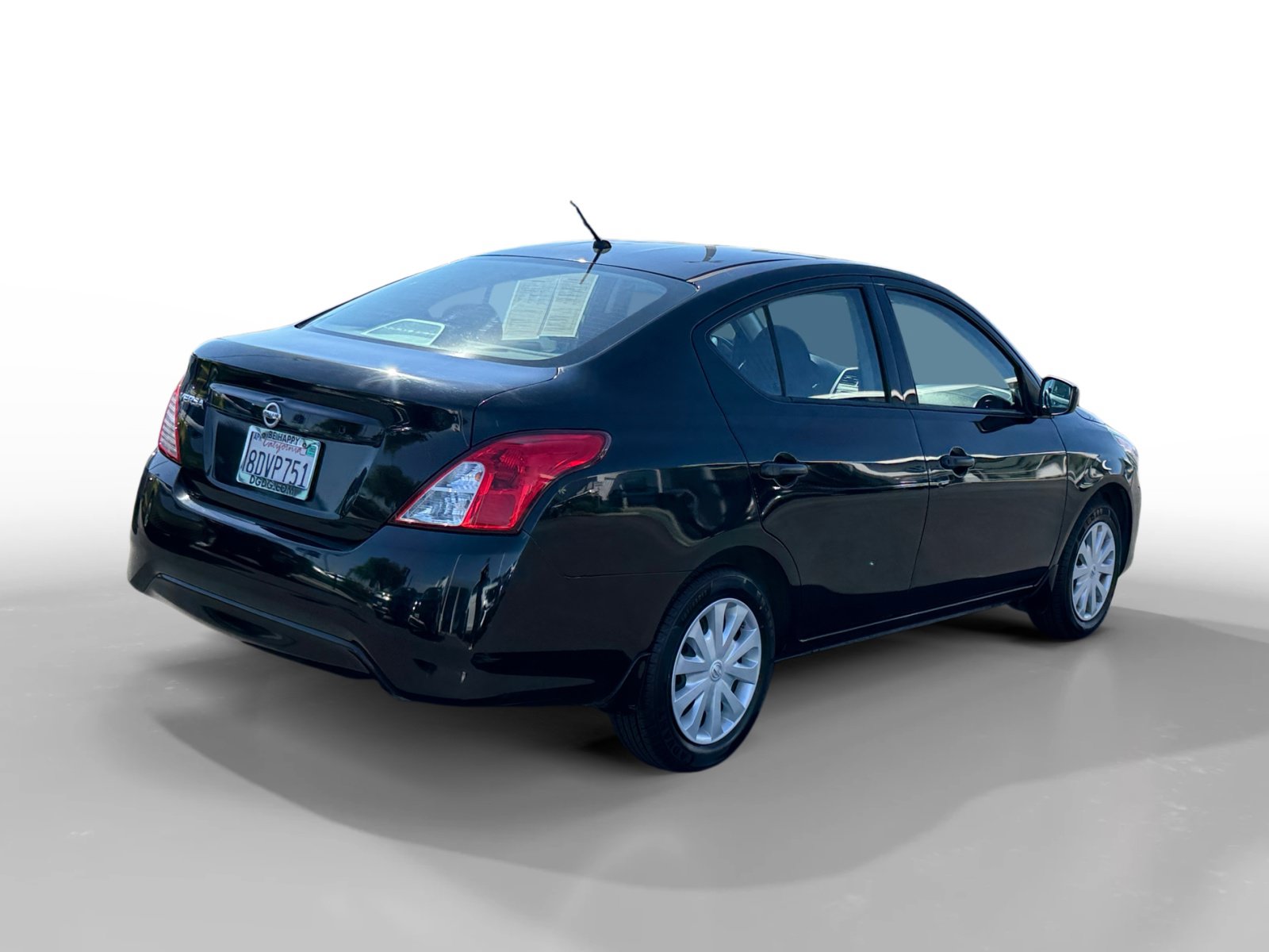 Used 2017 Nissan Versa S FWD image 5