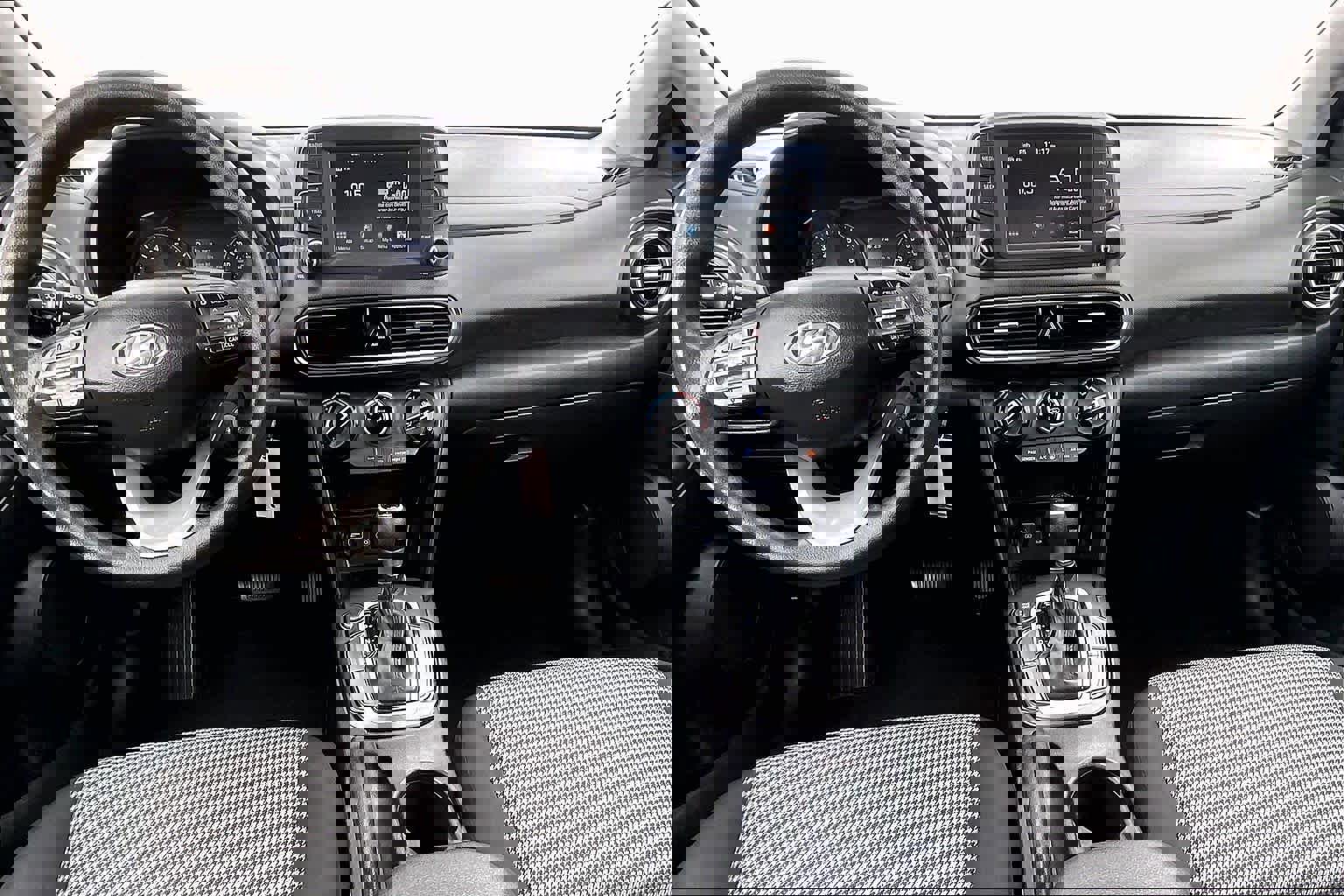 Used 2019 Hyundai Kona SE image 16