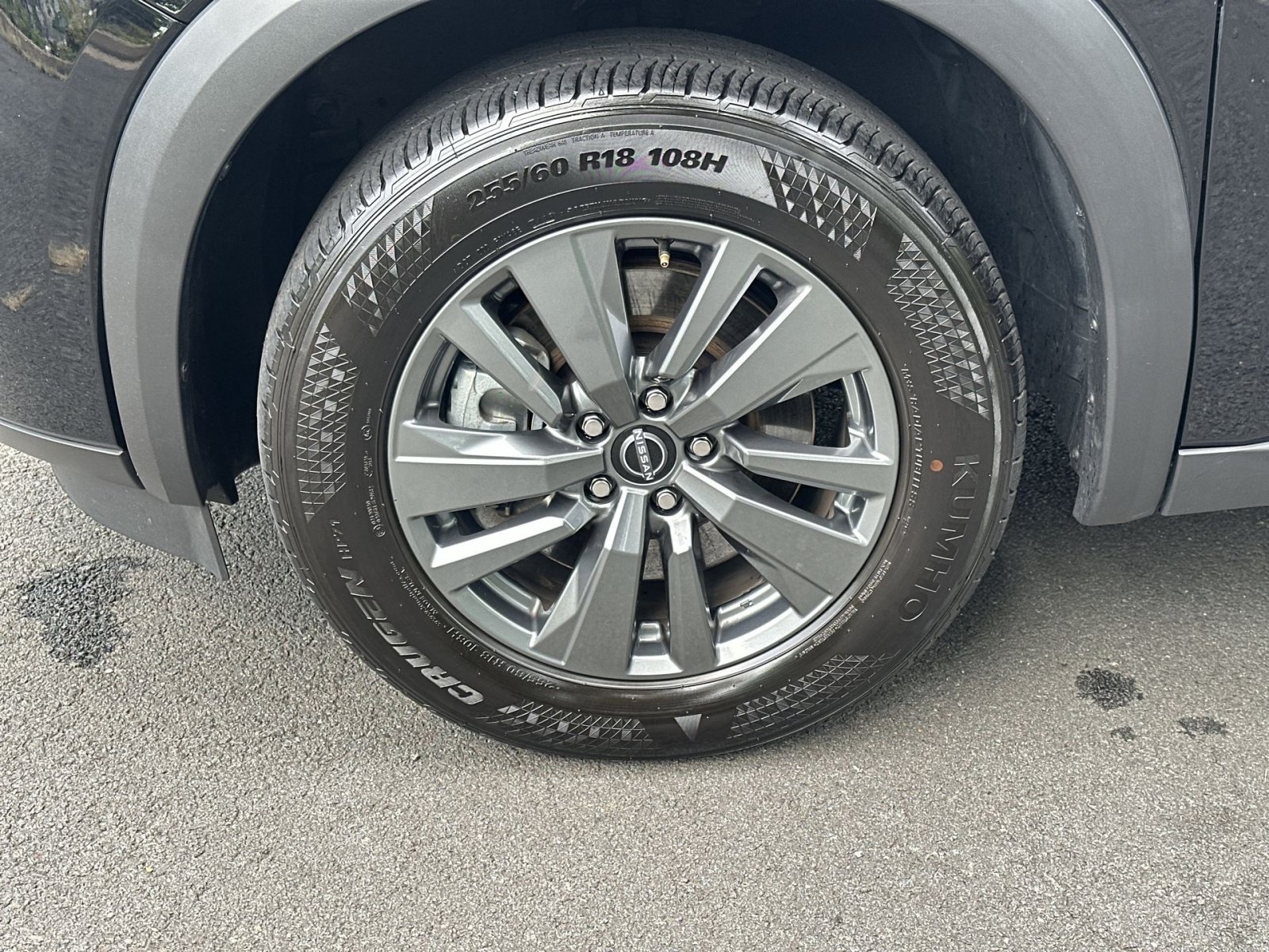 Used 2025 Nissan Pathfinder SV AWD/4WD image 13