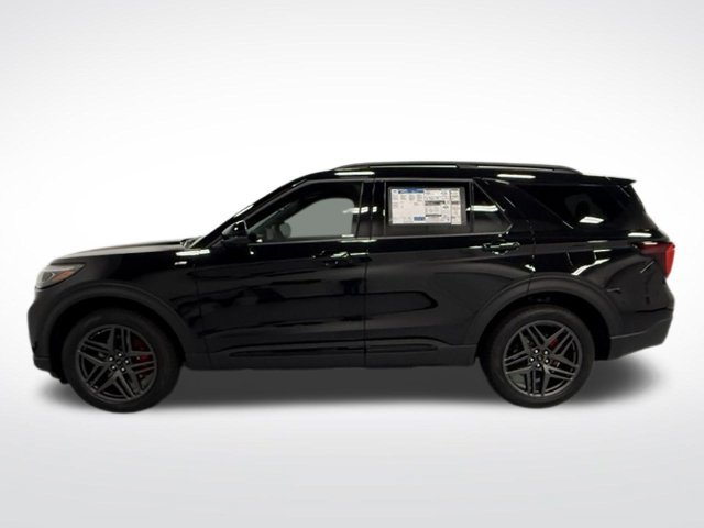 New 2026 Ford Explorer ST-Line w/ ST-Line Street Pack AWD/4WD image 5