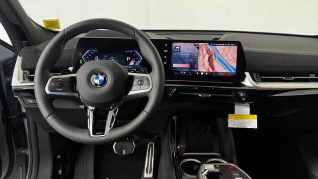 New 2026 BMW X2 xDrive28i w/ Technology Package AWD/4WD image 15