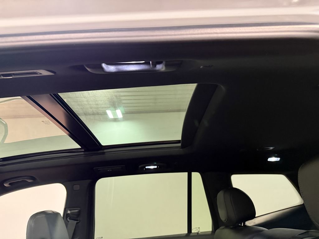 Used 2023 Cadillac XT6 Premium Luxury image 51