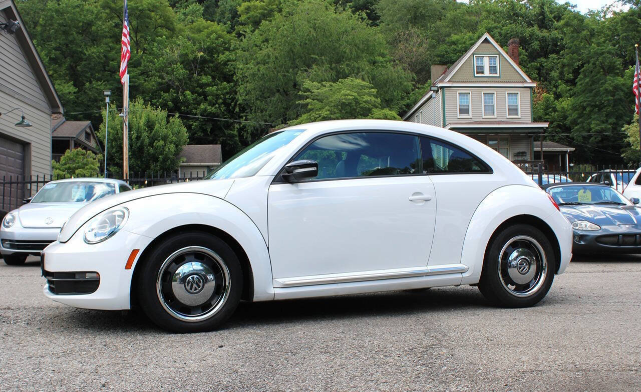 Used 2012 Volkswagen Beetle 2.5 FWD image 4