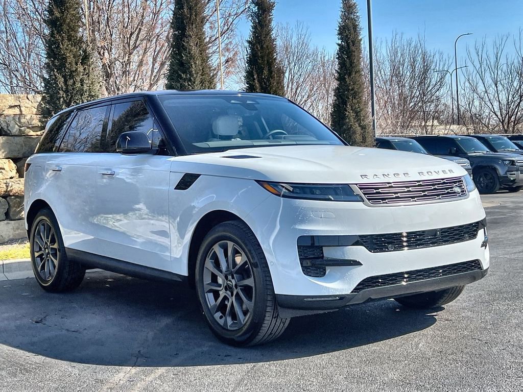 Used 2026 Land Rover Range Rover Sport SE image 7