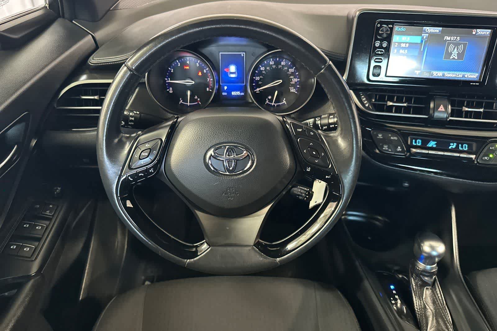Used 2018 Toyota C-HR XLE FWD image 15
