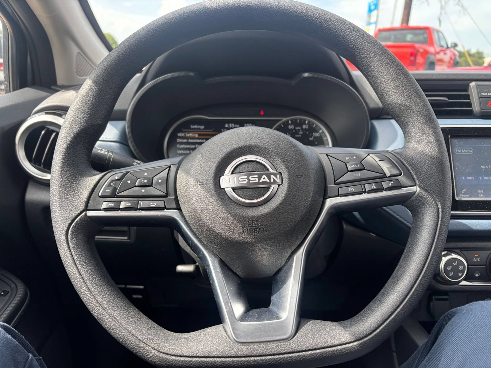 Used 2025 Nissan Versa SV FWD image 25