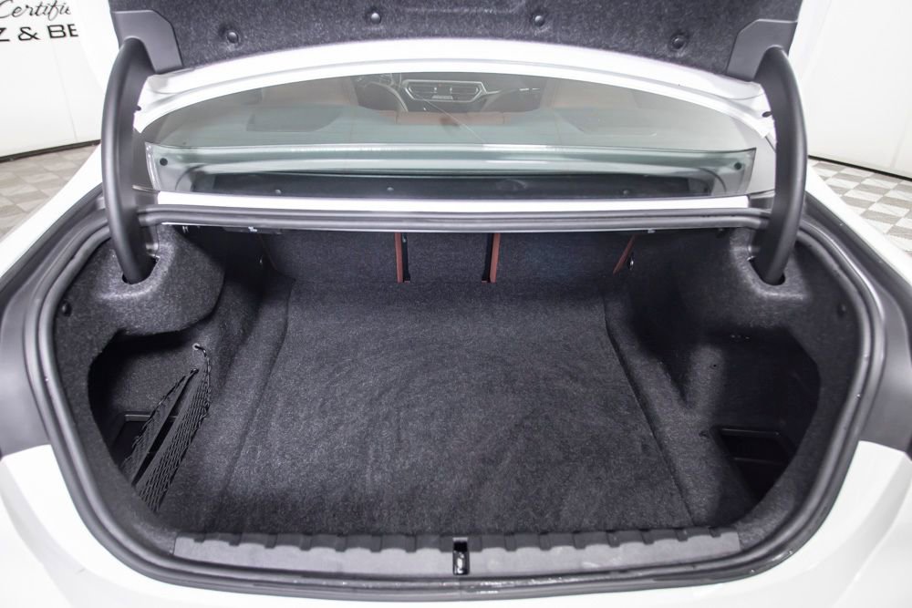 Used 2023 BMW 430i Coupe w/ M Sport Package image 9