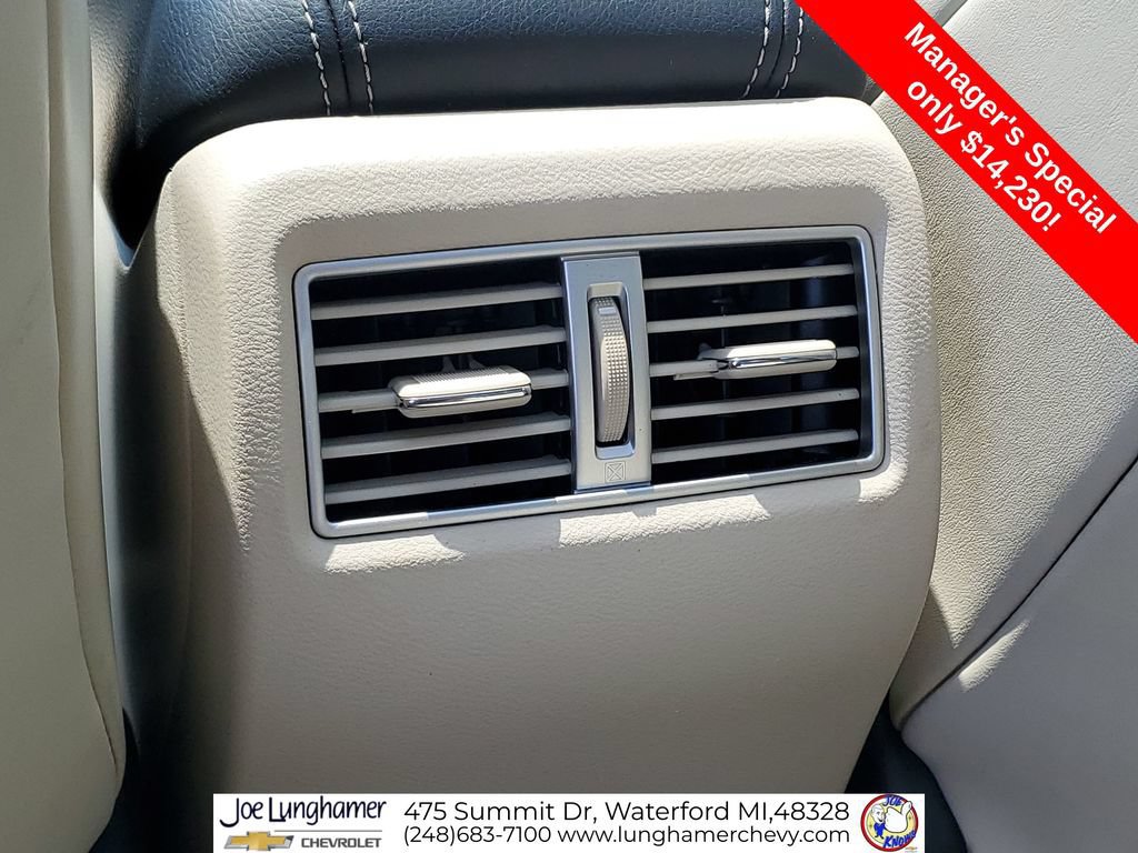 Used 2017 Nissan Maxima Platinum FWD image 24