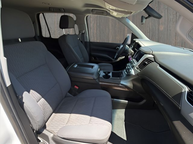 Used 2019 Chevrolet Tahoe LS AWD/4WD image 11