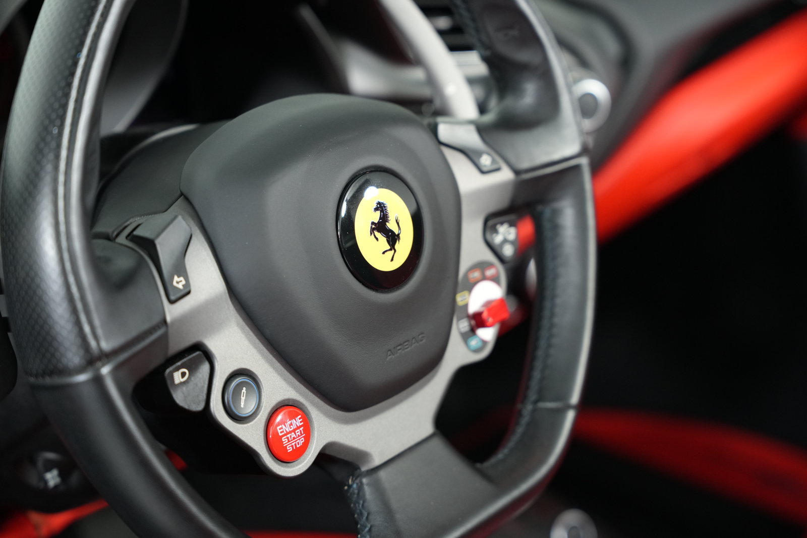 Certified 2017 Ferrari 488 Spider RWD image 32