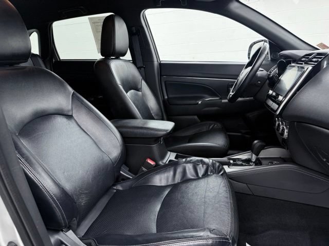 Used 2024 Mitsubishi Outlander Sport SEL AWD/4WD image 18