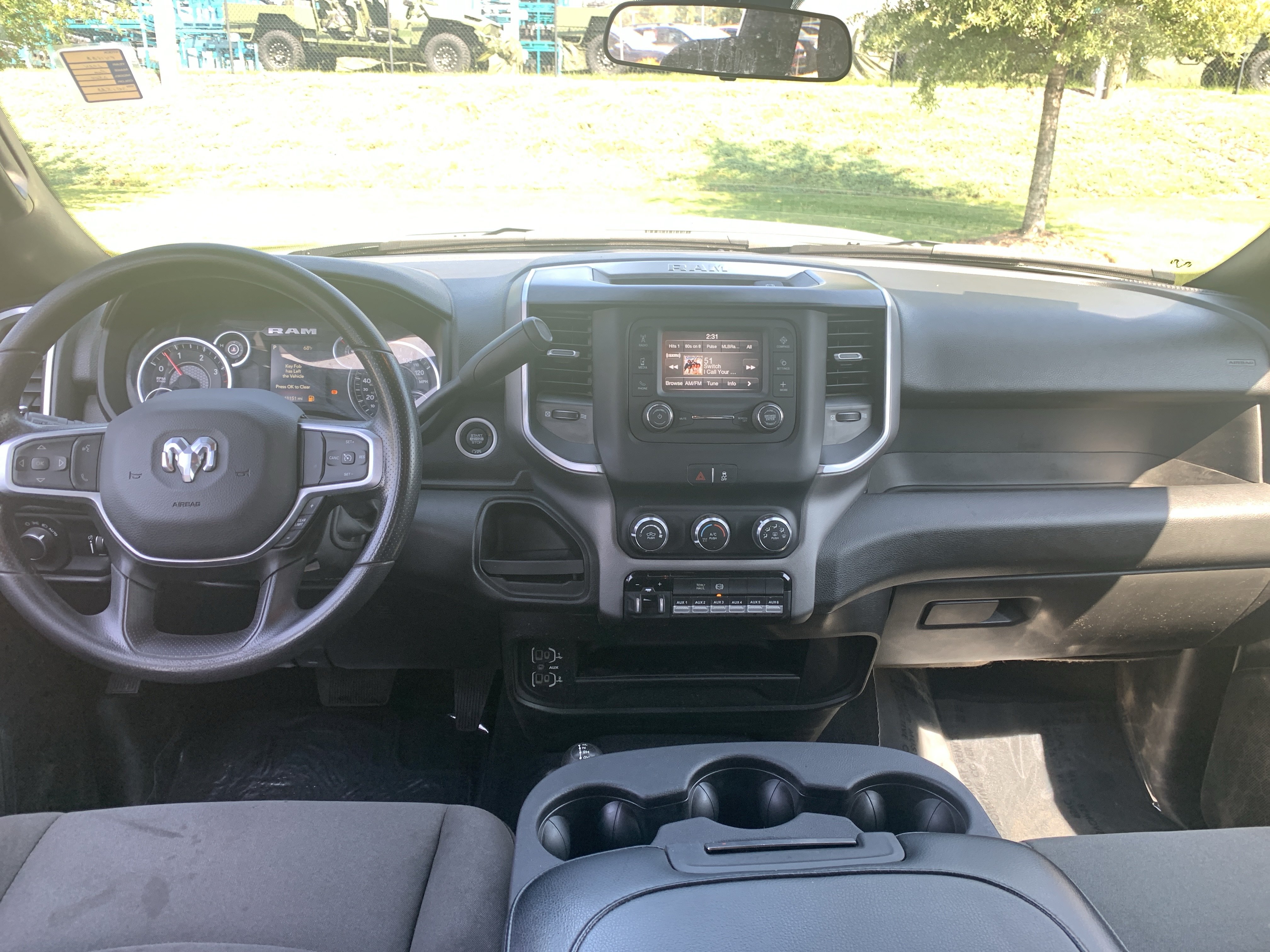 Used 2024 RAM 3500 SLT w/ Quick Order Package 2YG SLT AWD/4WD image 30
