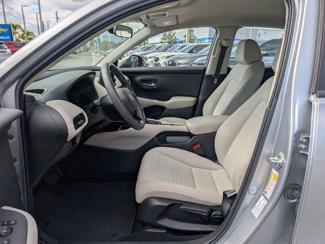 Used 2024 Honda HR-V LX image 5