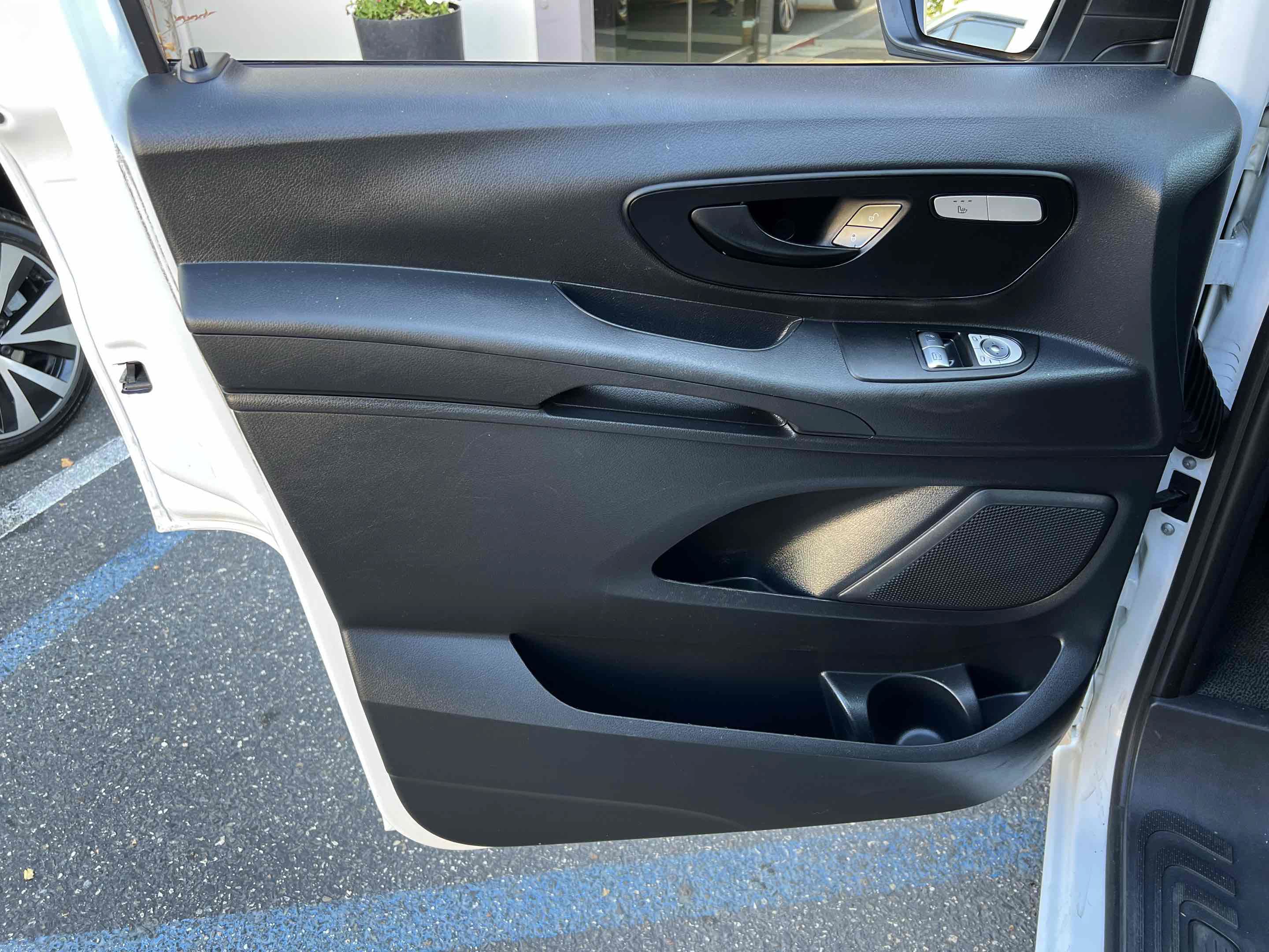 Used 2022 Mercedes-Benz Metris image 56