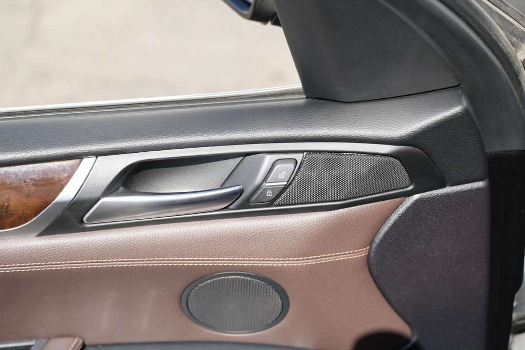 Used 2016 BMW X3 xDrive28i image 23