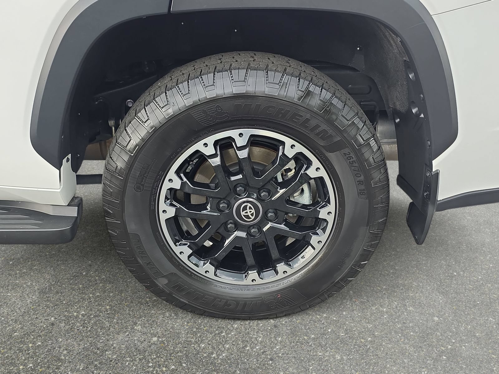 Used 2026 Toyota Sequoia SR5 w/ TRD Off-Road Package AWD/4WD image 34