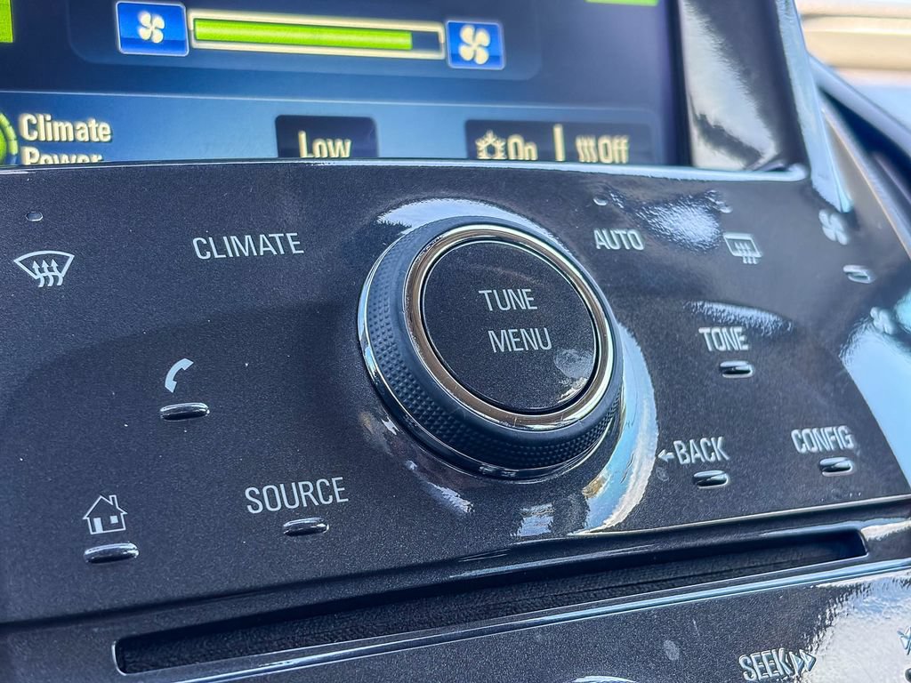 Used 2014 Chevrolet Volt FWD image 26