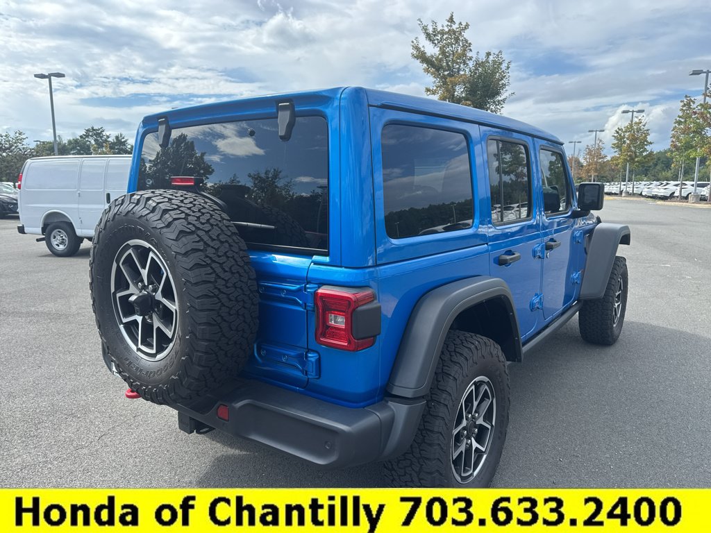 Used 2024 Jeep Wrangler Unlimited Rubicon w/ Safety Group AWD/4WD image 7