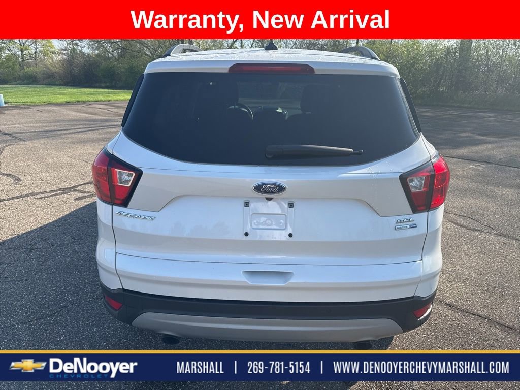 Used 2019 Ford Escape SEL AWD/4WD image 4