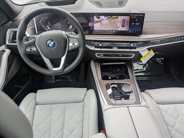 Used 2026 BMW X5 xDrive40i w/ Climate Comfort Package image 16