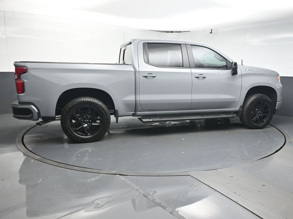 Used 2025 Chevrolet Silverado 1500 RST w/ Convenience Package II image 8