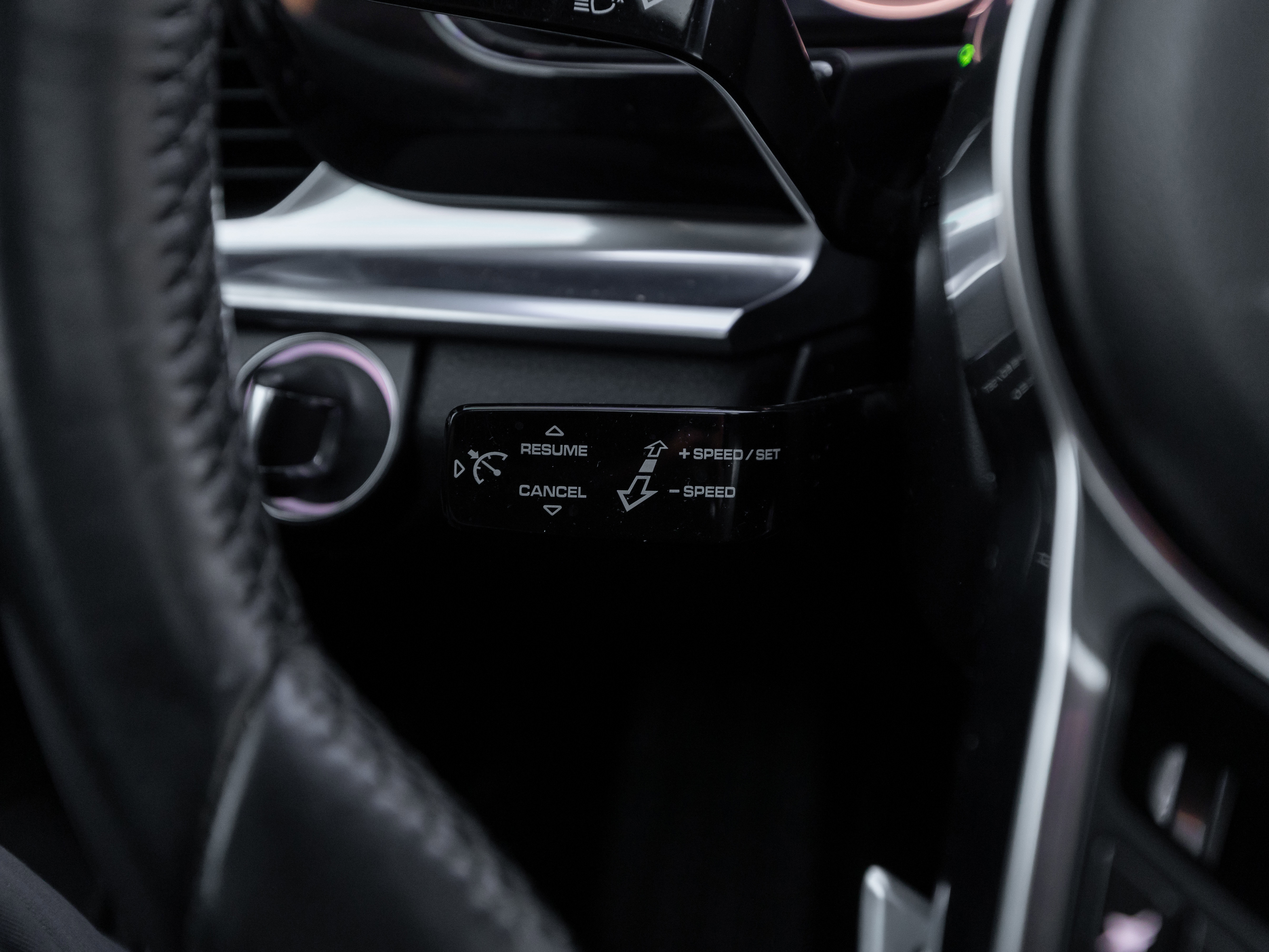 Used 2017 Porsche Panamera image 71