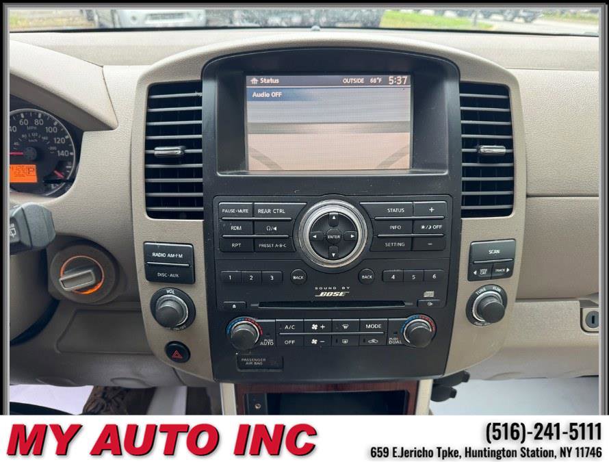 Used 2011 Nissan Pathfinder LE image 17