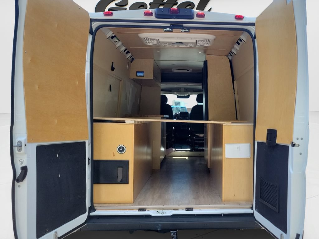 Used 2024 RAM ProMaster 3500 w/ Convenience Group FWD image 9