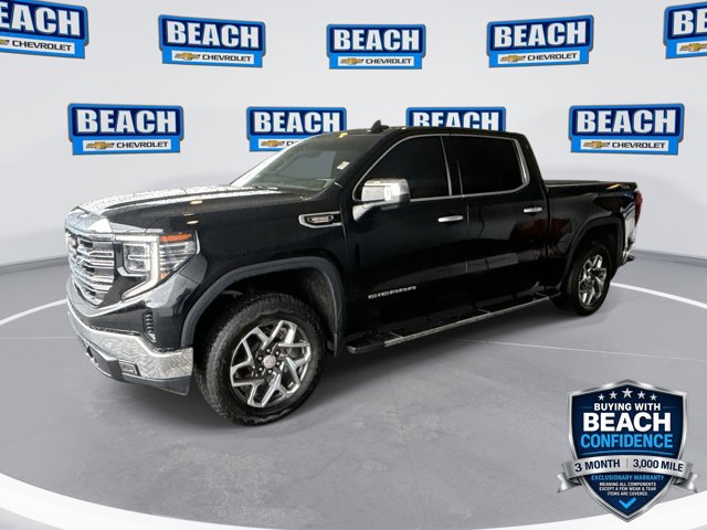 Used 2023 GMC Sierra 1500 SLT w/ SLT Premium Package AWD/4WD image 1