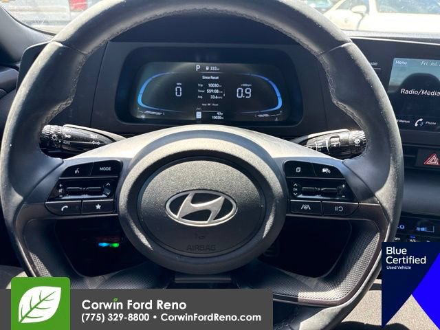Used 2025 Hyundai Elantra Sport FWD image 16