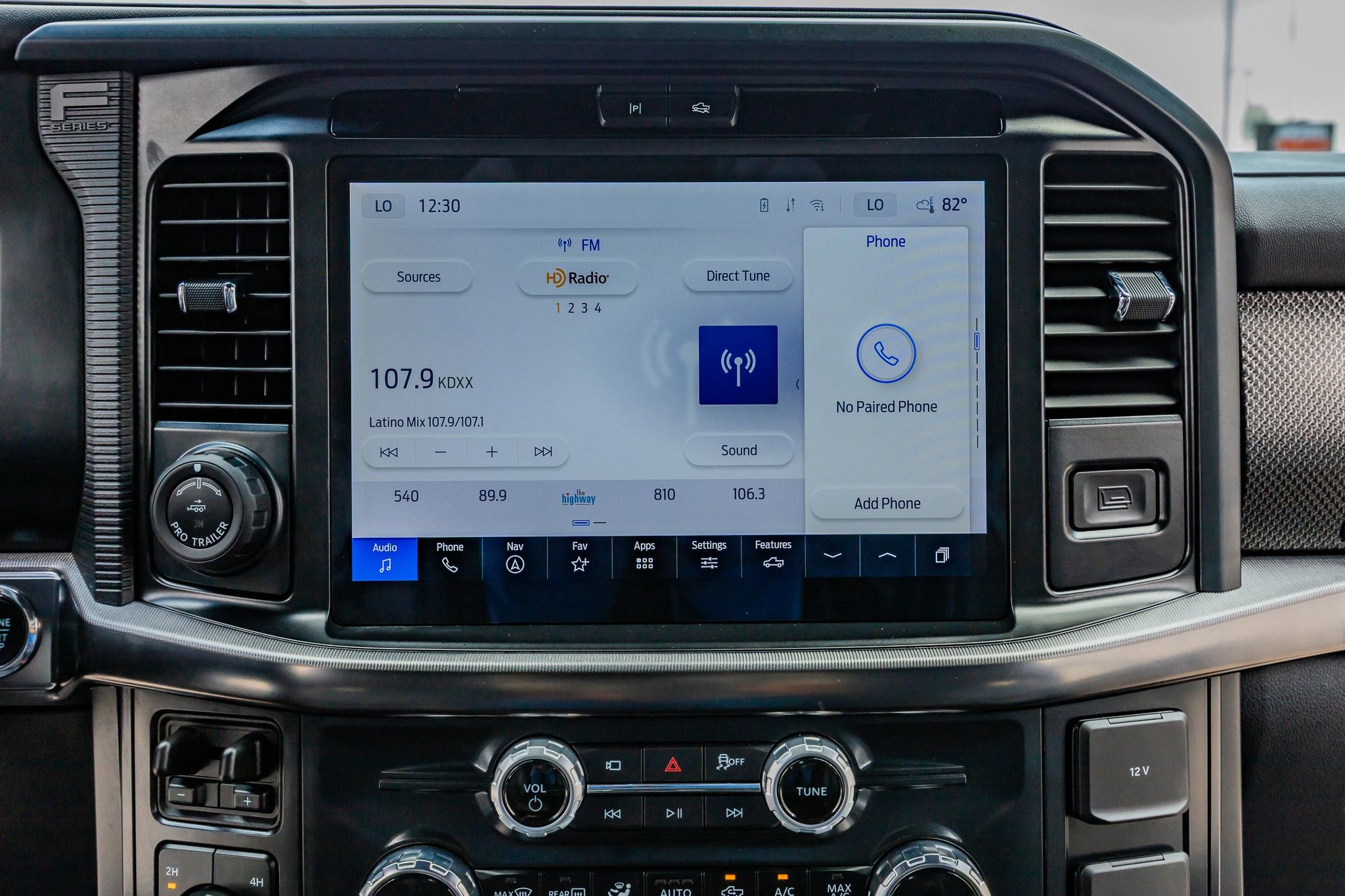 Used 2025 Ford F150 Raptor AWD/4WD image 26