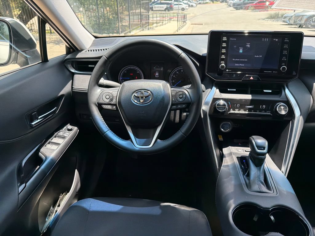 Used 2021 Toyota Venza LE AWD/4WD image 32