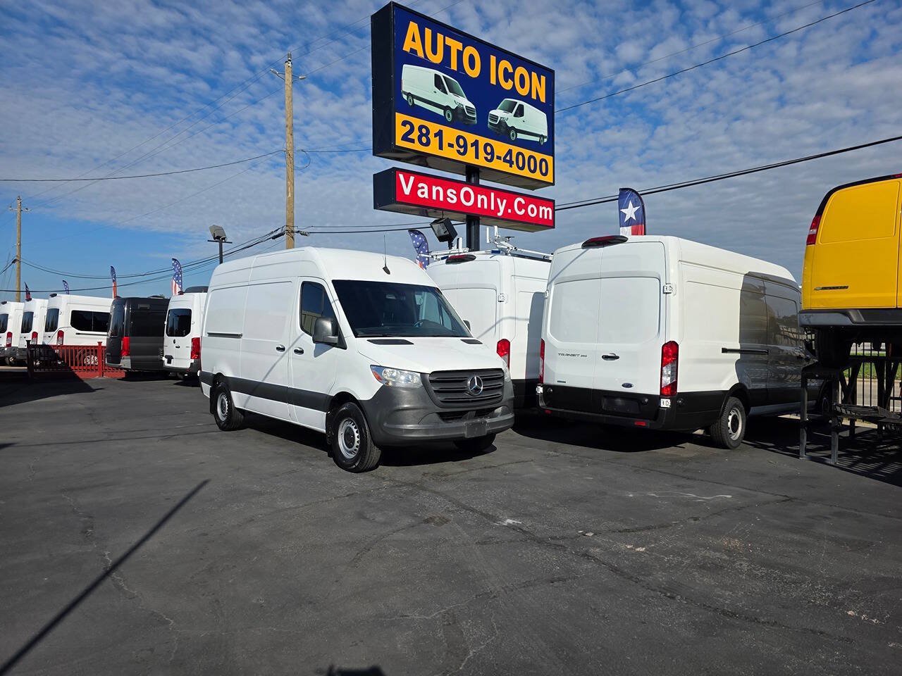 Used 2020 Mercedes-Benz Sprinter 2500 image 26