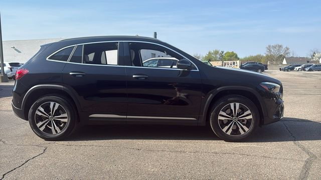 Certified 2025 Mercedes-Benz GLA 250 4MATIC image 3